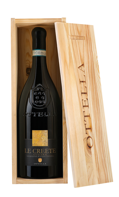 Итальянское вино Ottella Lugana Le Creete в деревянном футляре белое сухое