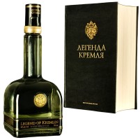 Водка "Легенда Кремля" в подарочной коробке (фолиант)